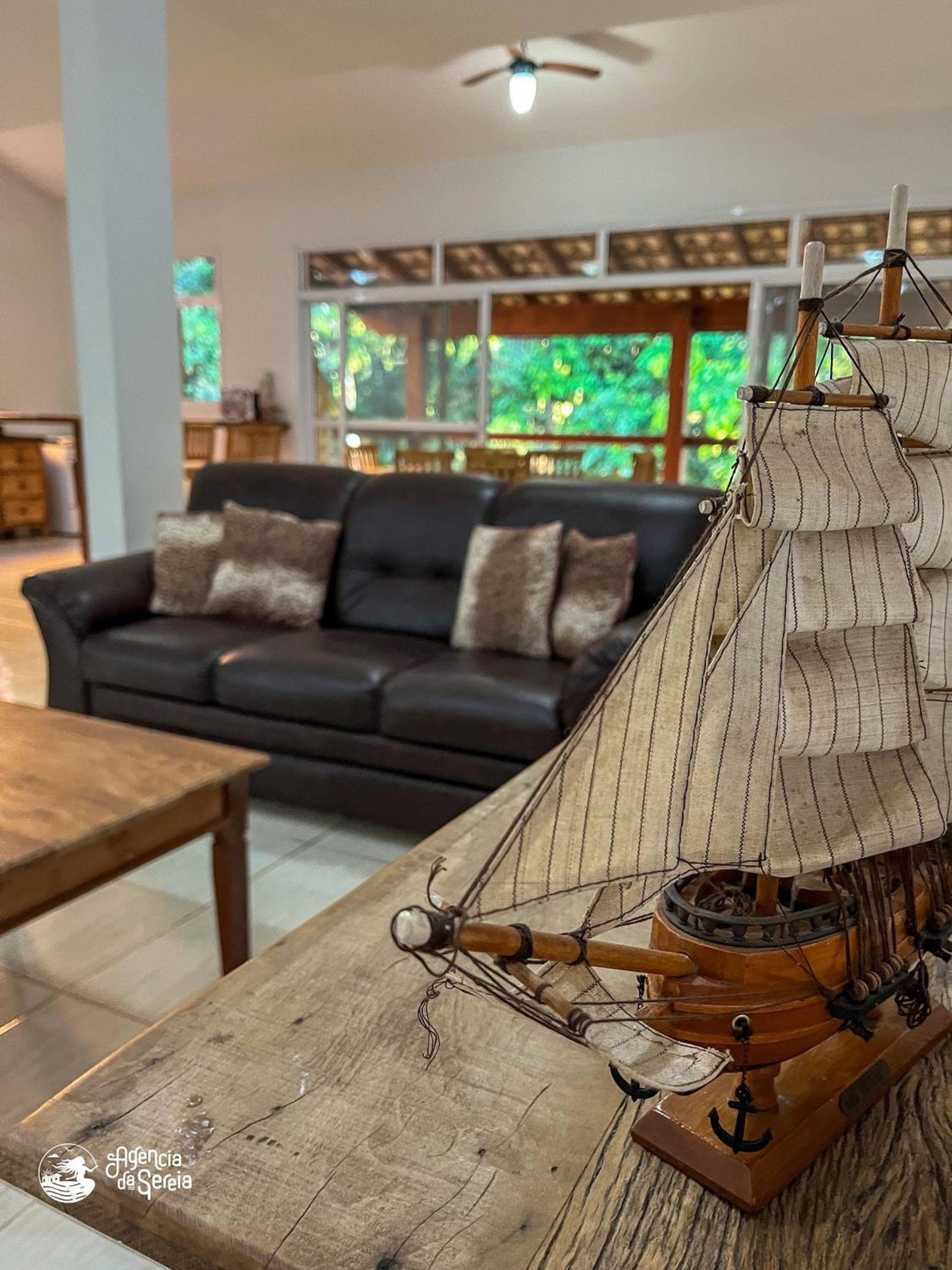 Casa charmosa em condomínio no Sul de Ilhabela