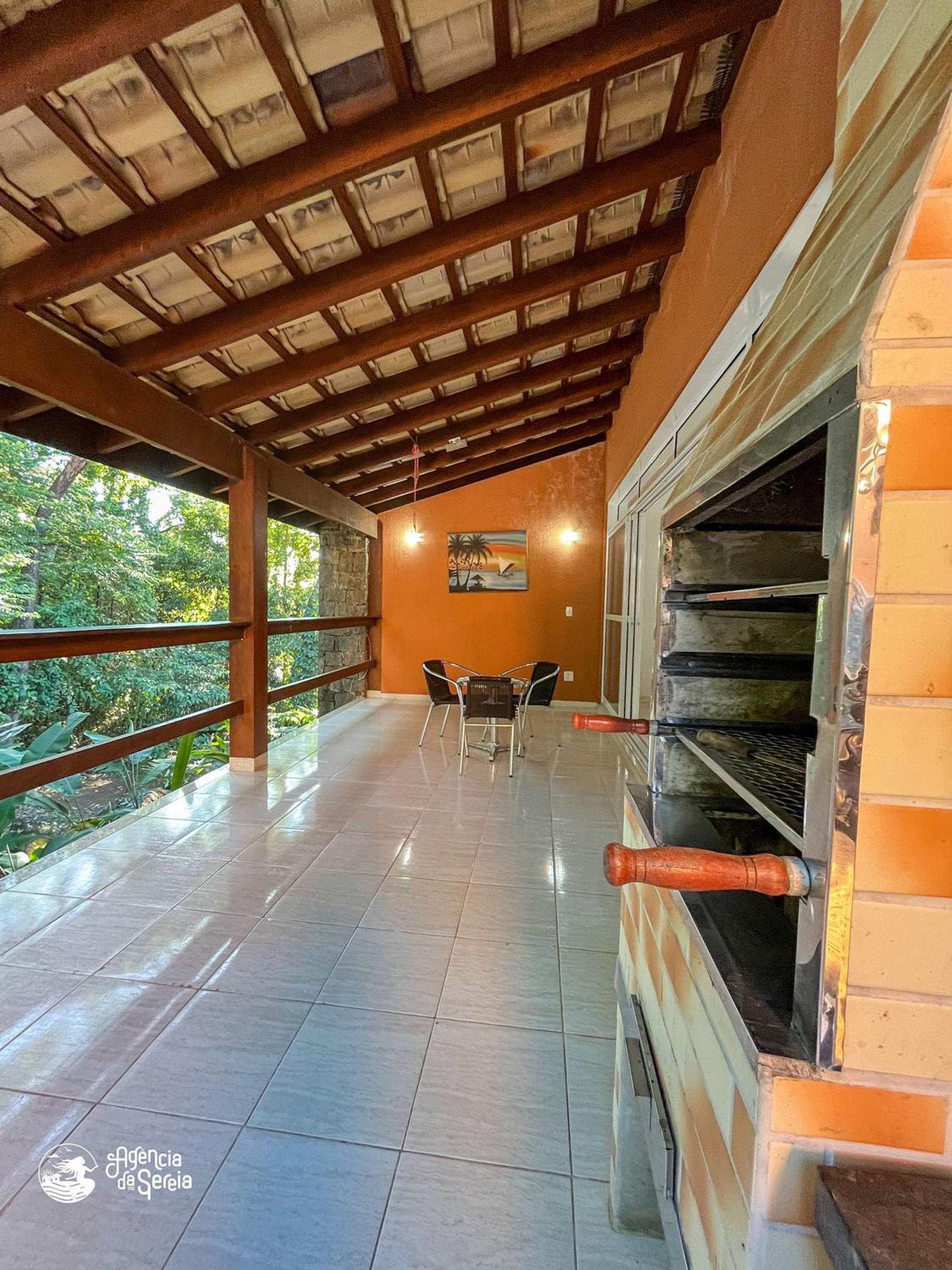 Casa charmosa em condomínio no Sul de Ilhabela