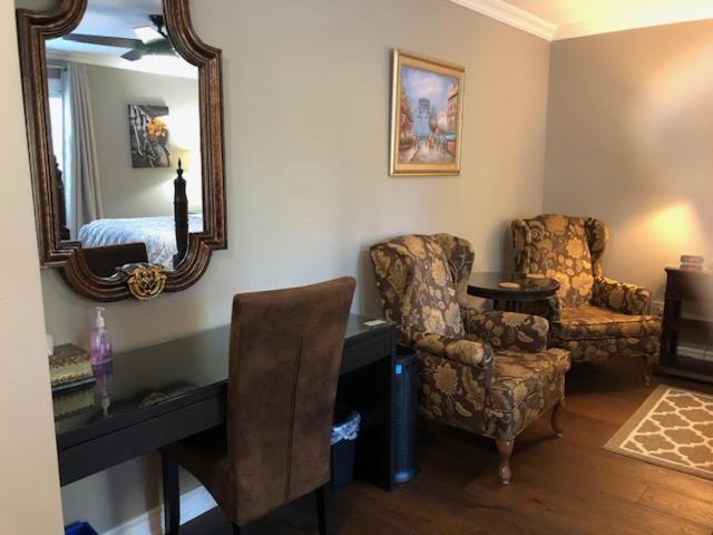 Casa Blanca Boutique Bed & Breakfast