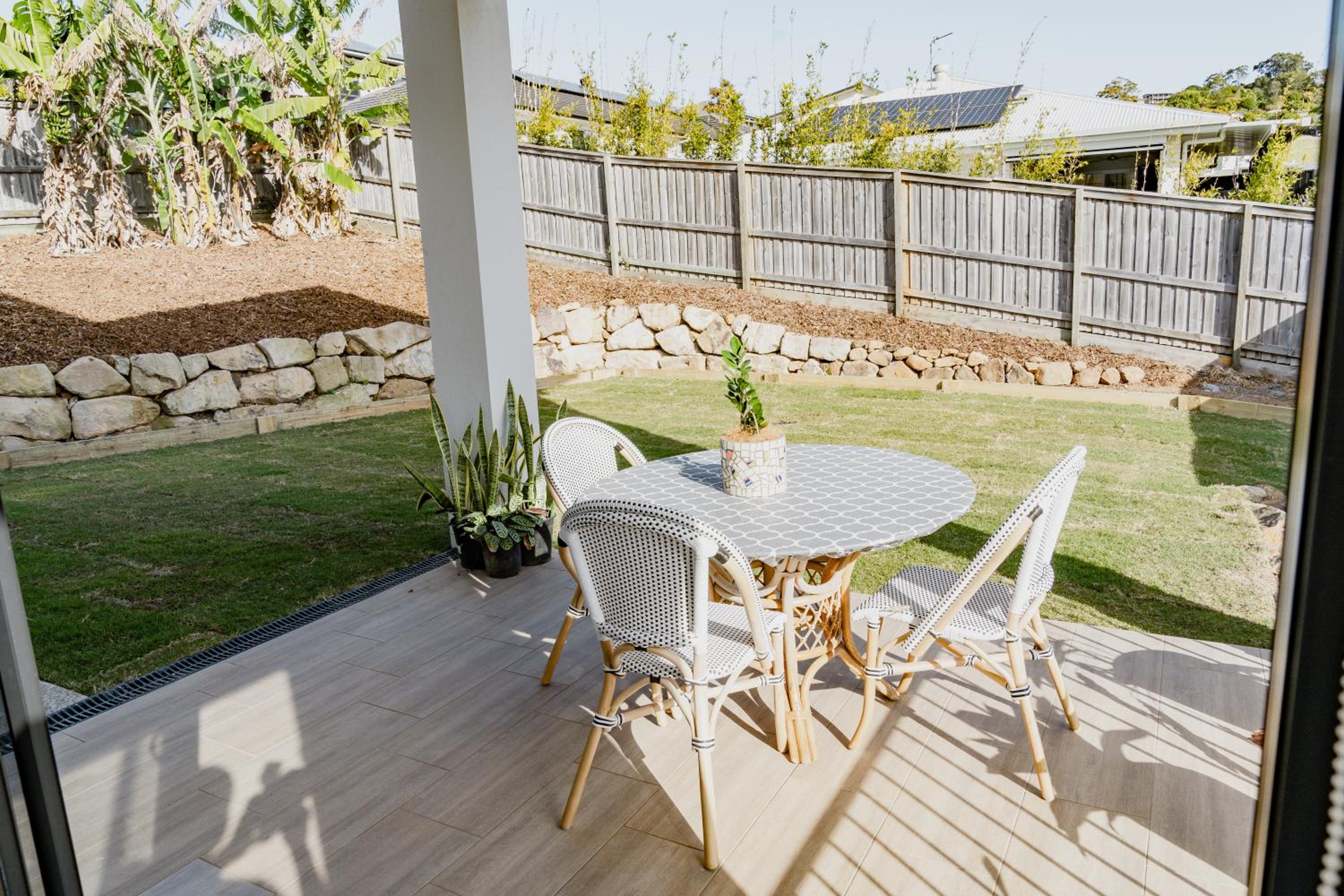 Entire Unit 02 Rooms 04 King Single Beds 11 kms to Goldcoast Airport