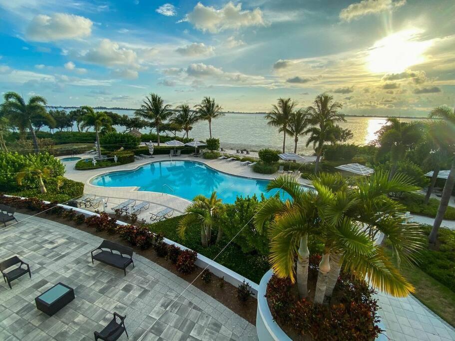 Paradise Awaits by Coastal Chic Vacations view 4