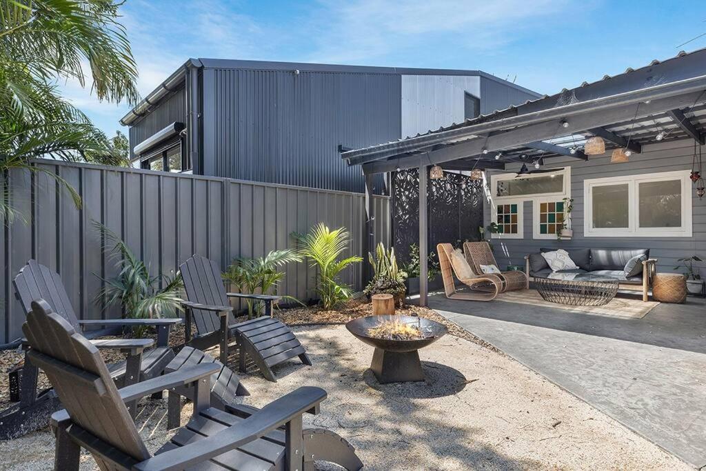 Pet-friendly slice of Carrodise