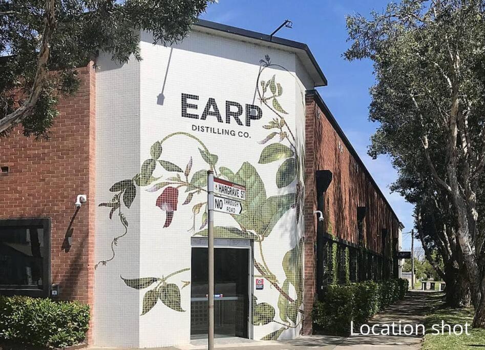 Pet-friendly slice of Carrodise