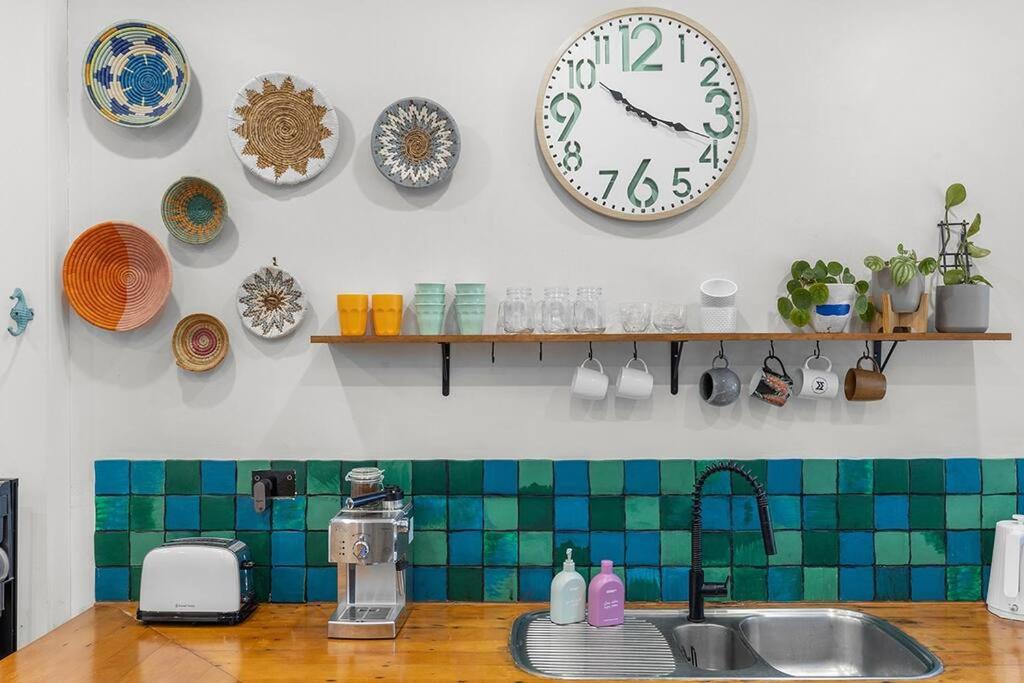 Pet-friendly slice of Carrodise