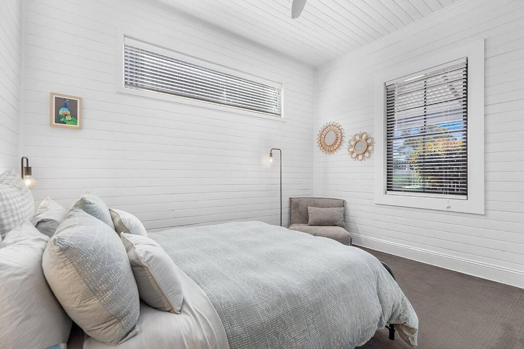 Pet-friendly slice of Carrodise