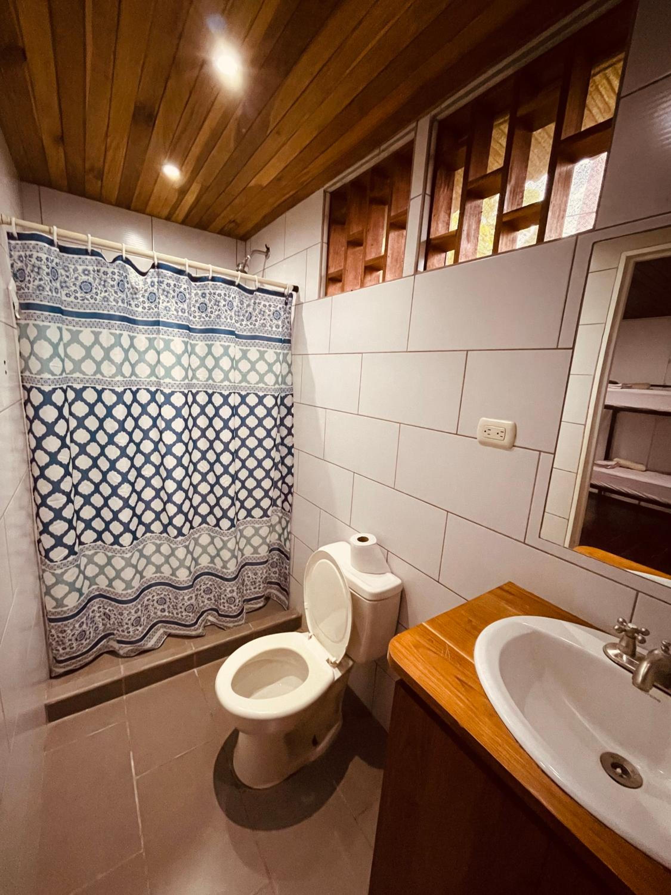 El Clan Hostel