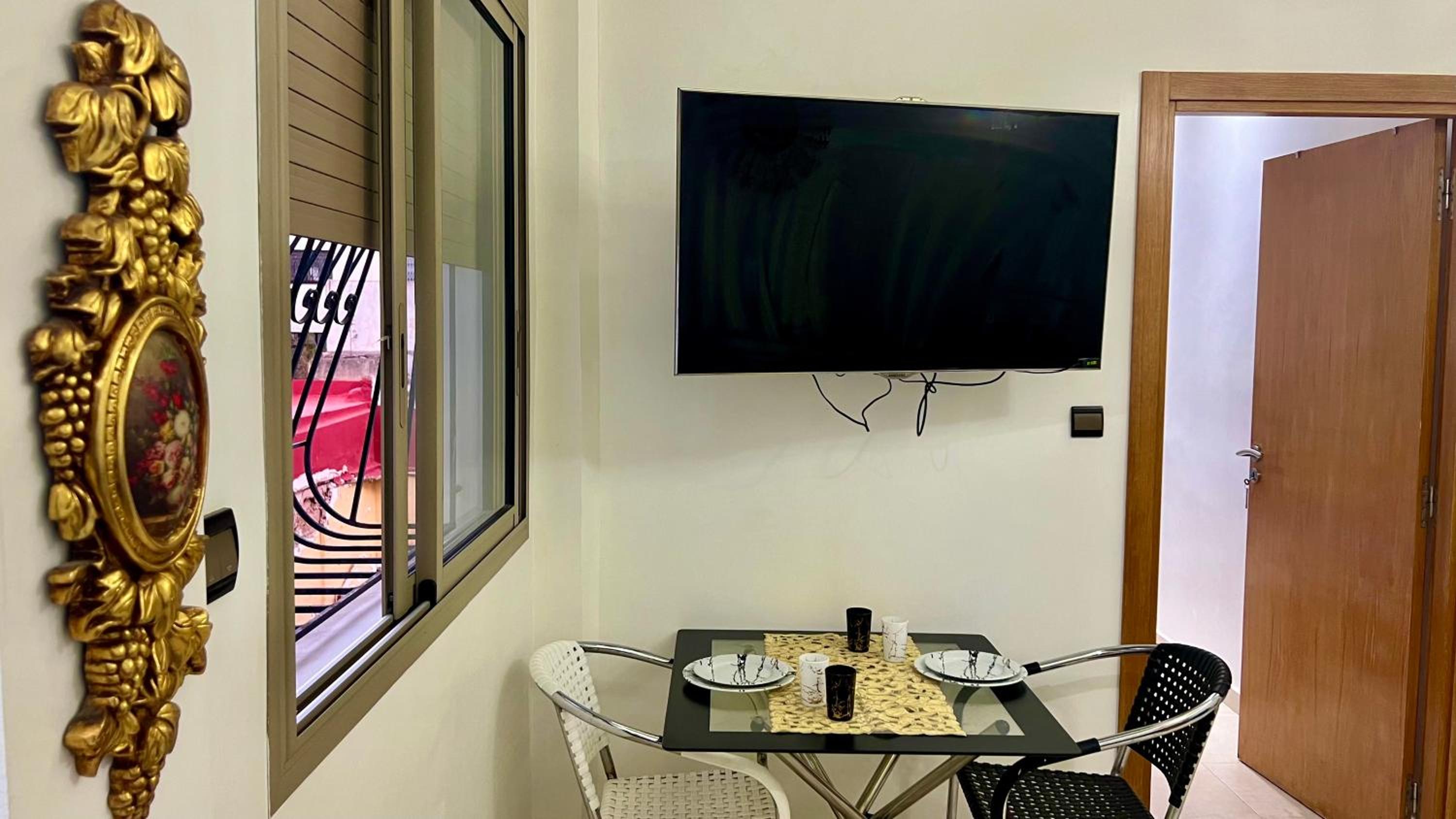 Appart Prestige au Centre de Rabat Luxe & Confort view 3