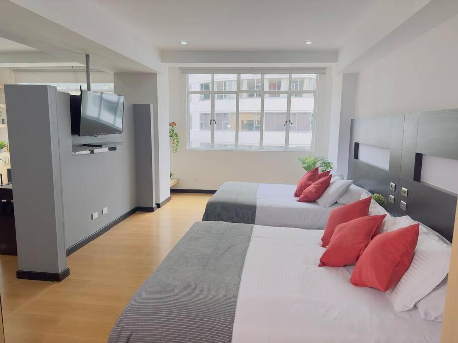 CONT 606 Céntrico y Exclusivo Apartamento
