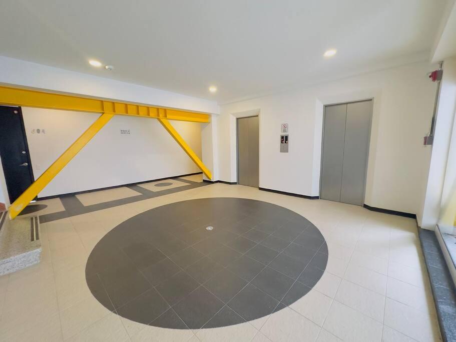 CONT 606 Céntrico y Exclusivo Apartamento
