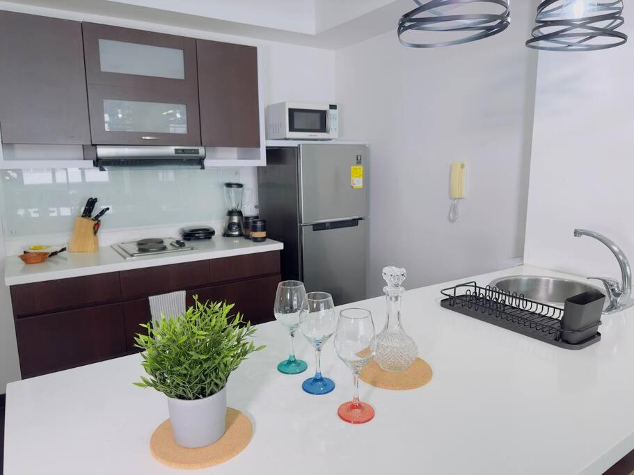 CONT 606 Céntrico y Exclusivo Apartamento