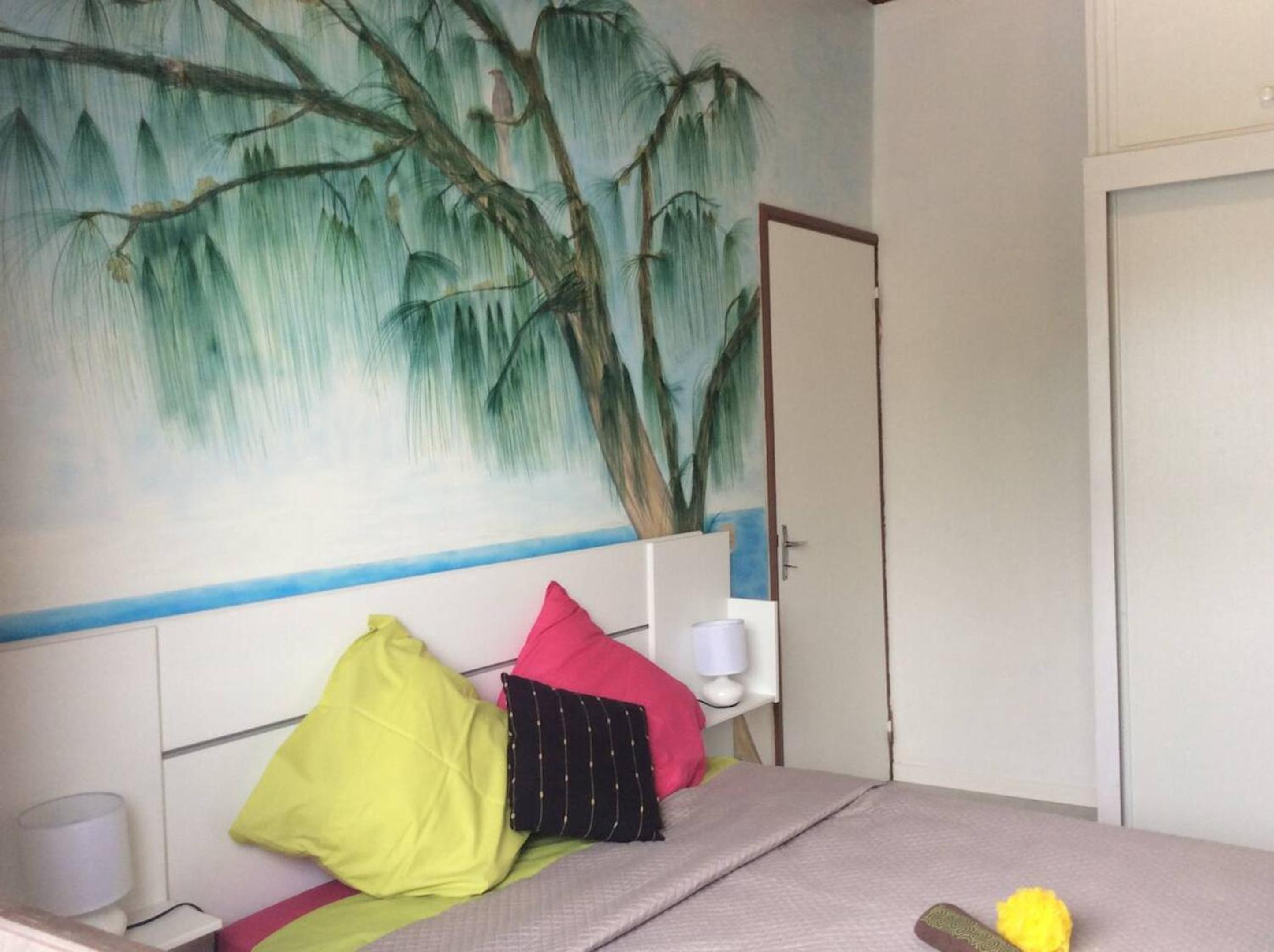 Charmant studio avec piscine à Le Port de 20 m² view 2