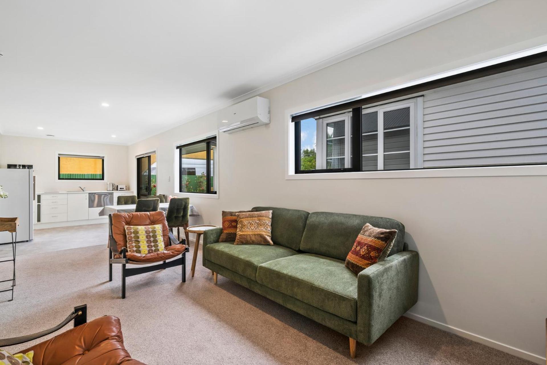 Birch Cottage - Greytown Holiday Home view 2