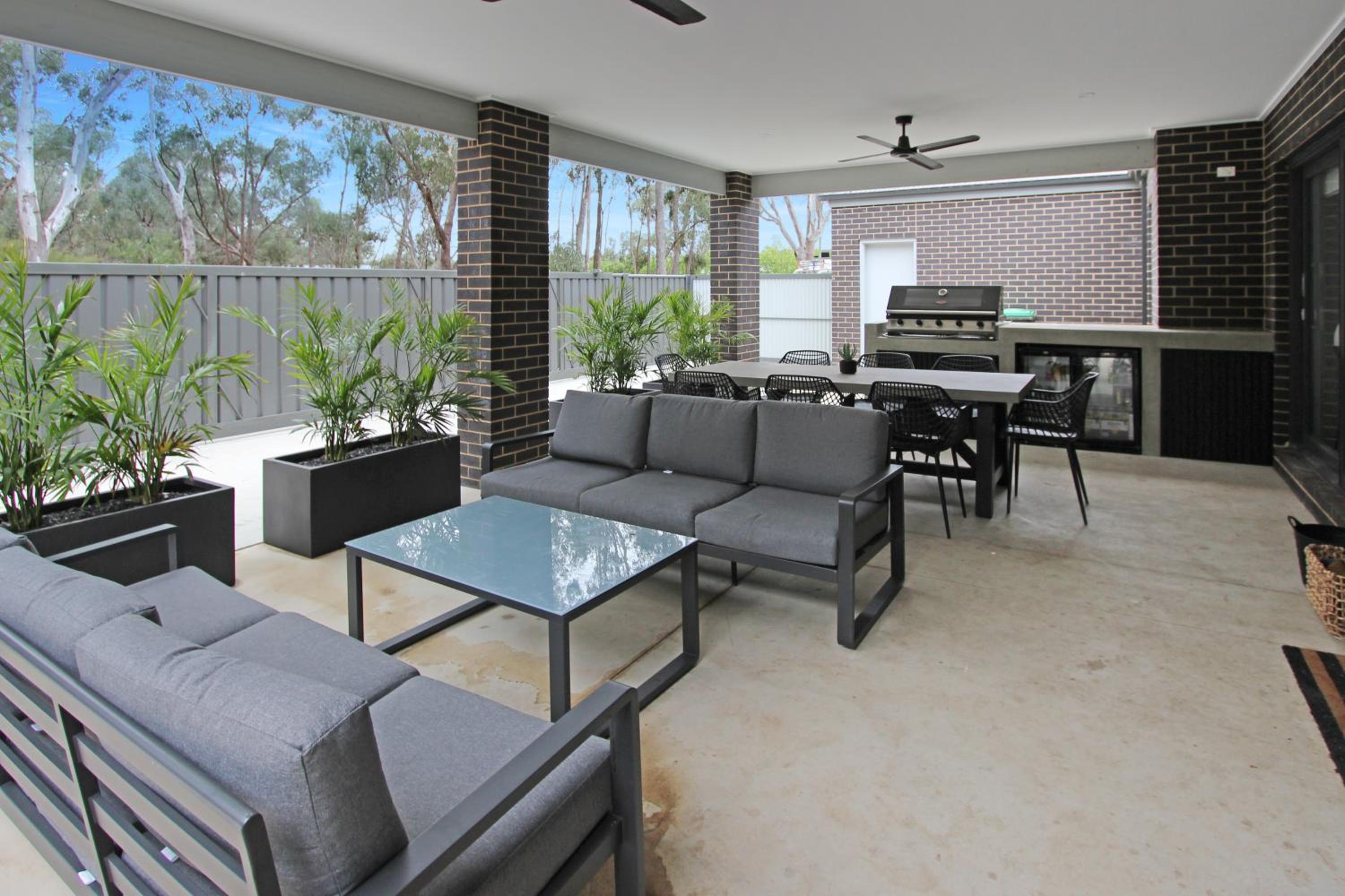 Modern retreat. Pets welcome