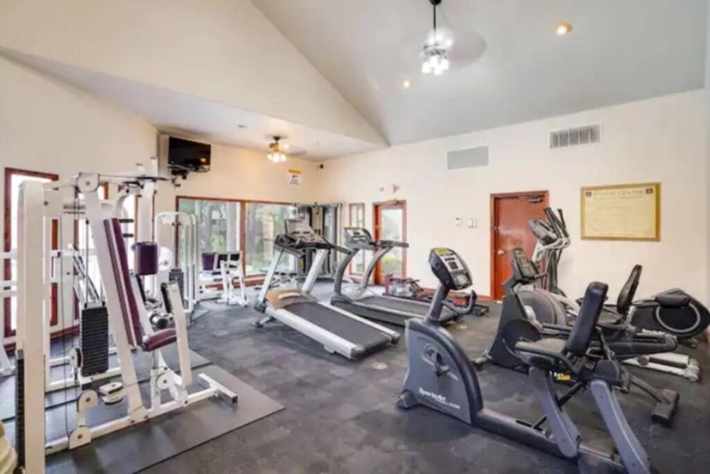 San Diego Vacations - Venetian Luxury condo La Jolla, Spa, Pool, Gym - Property Image 29