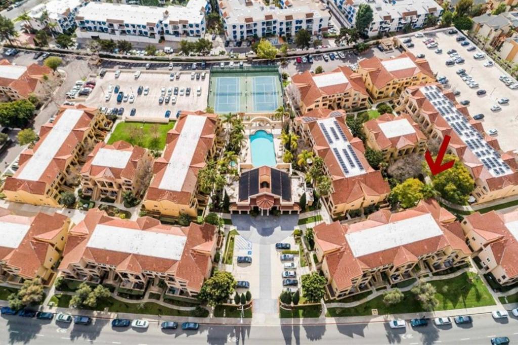 San Diego Vacations - Venetian Luxury condo La Jolla, Spa, Pool, Gym - Property Image 16