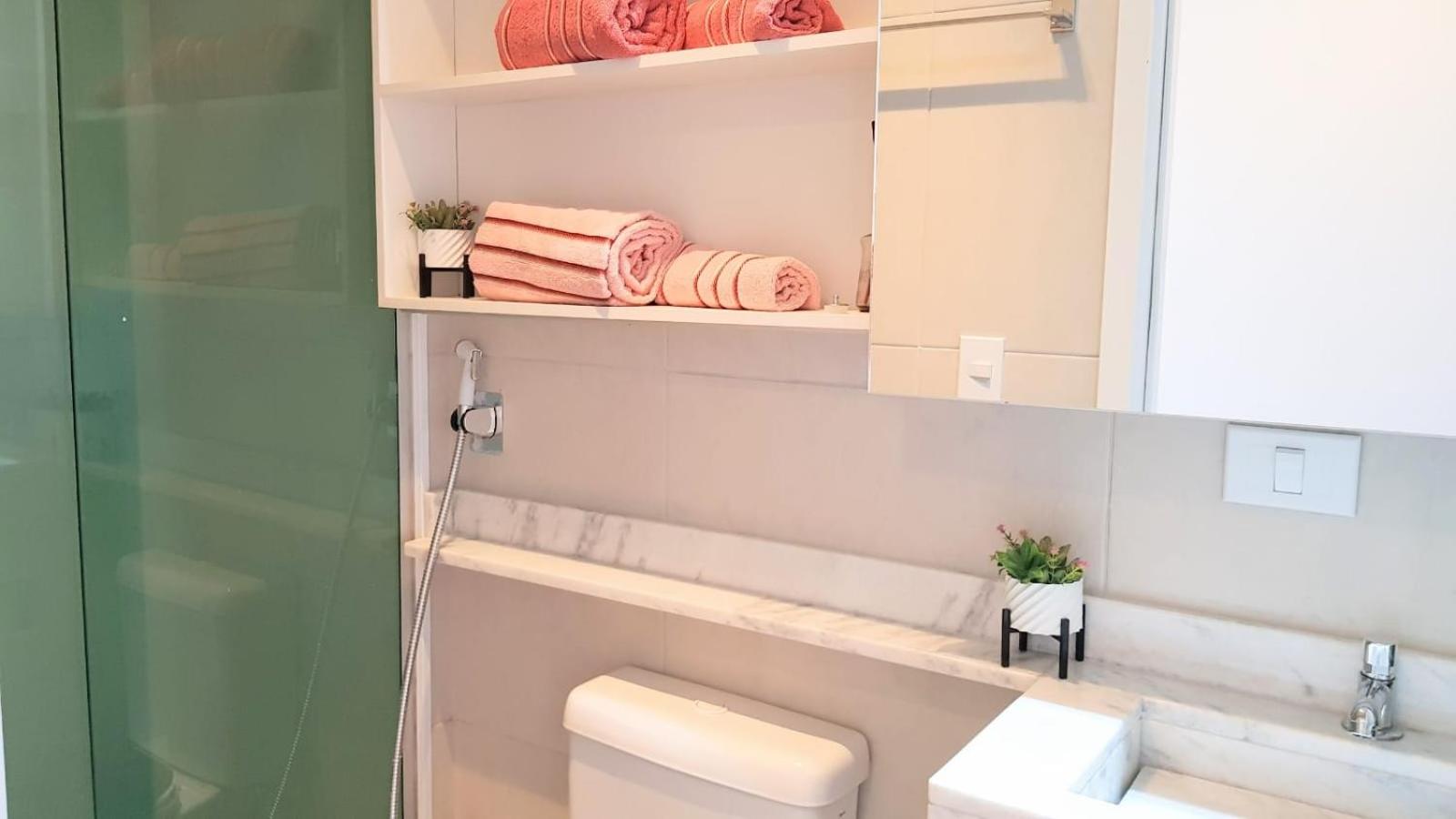 Apartamento com 2 dormitórios no Centro de São Paulo - Acomoda até 6 pessoas