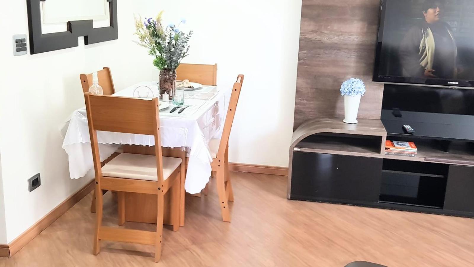 Apartamento com 2 dormitórios no Centro de São Paulo - Acomoda até 6 pessoas
