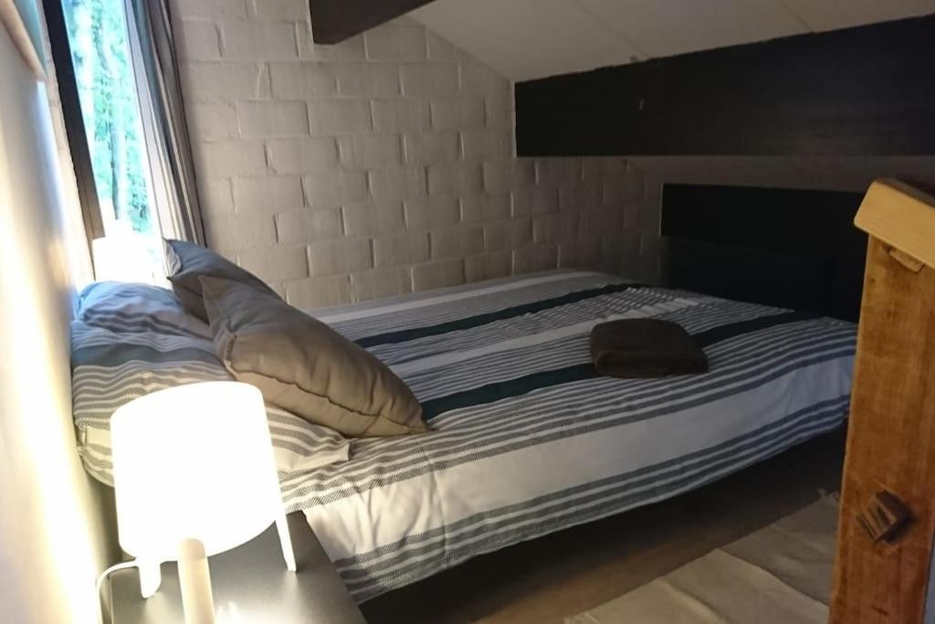 Maison au calme dans un domaine boisé