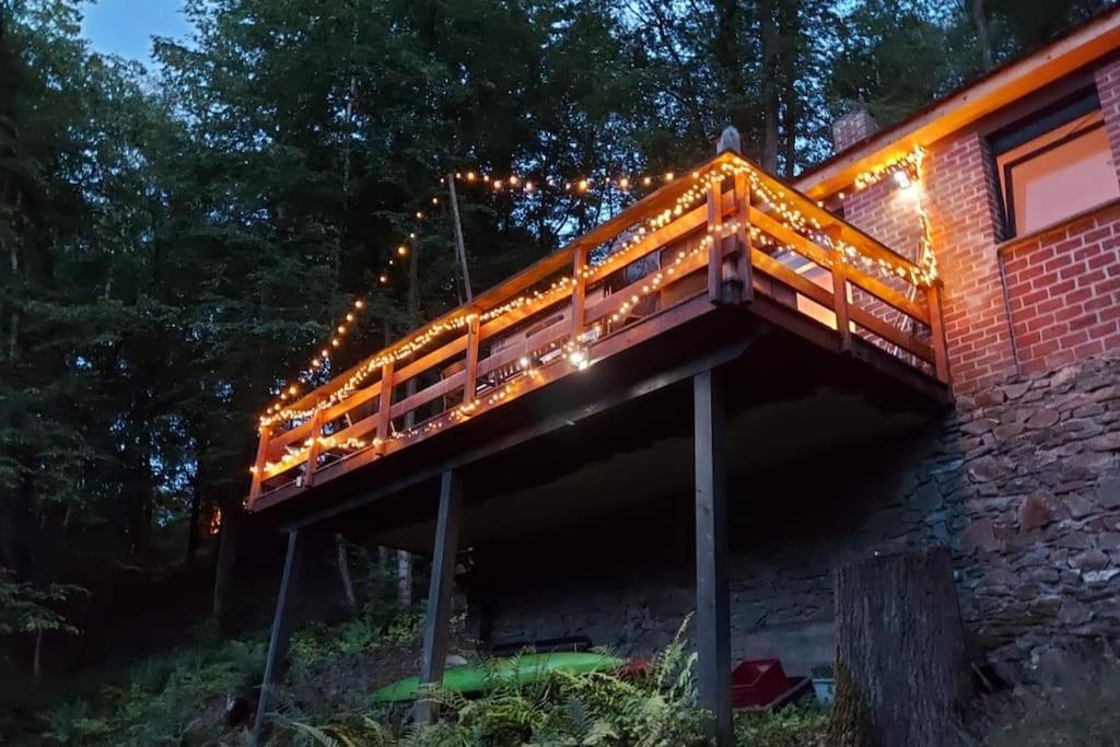 Maison au calme dans un domaine boisé