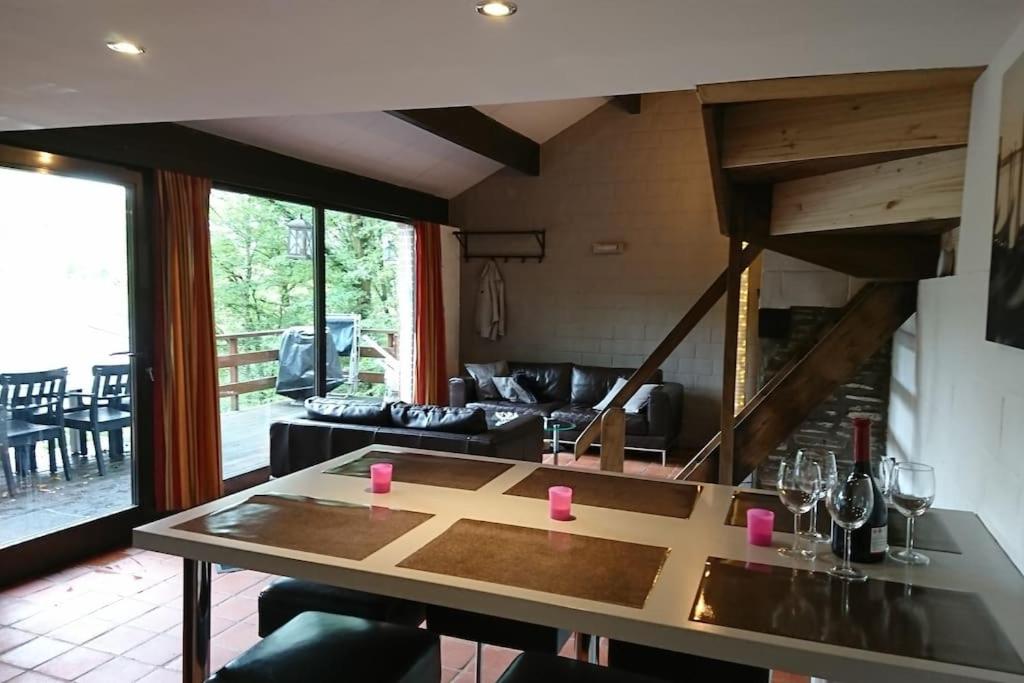 Maison au calme dans un domaine boisé