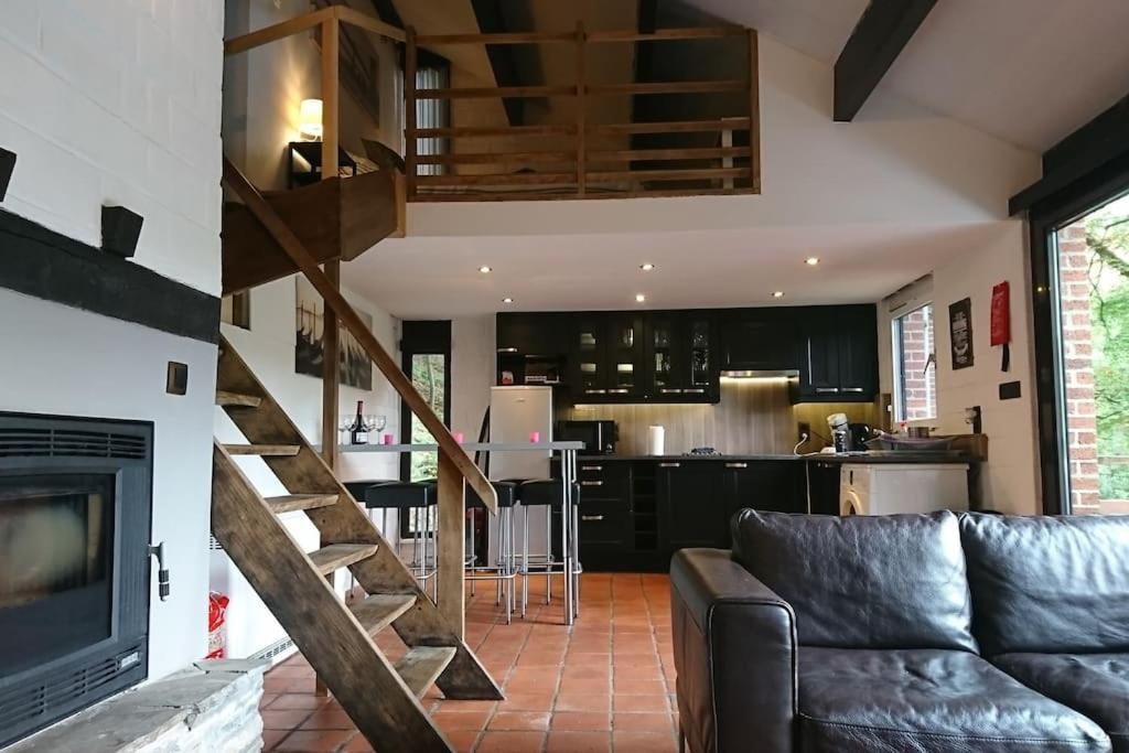 Maison au calme dans un domaine boisé