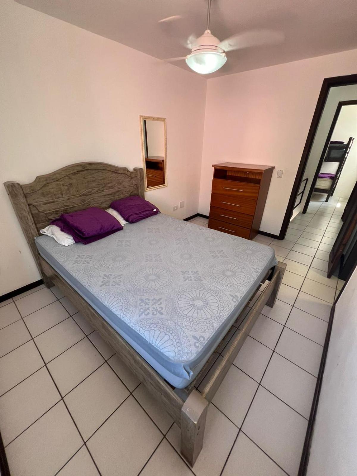Triplex White em Caiobá-Matinhos-Pr a 200 mt do mar