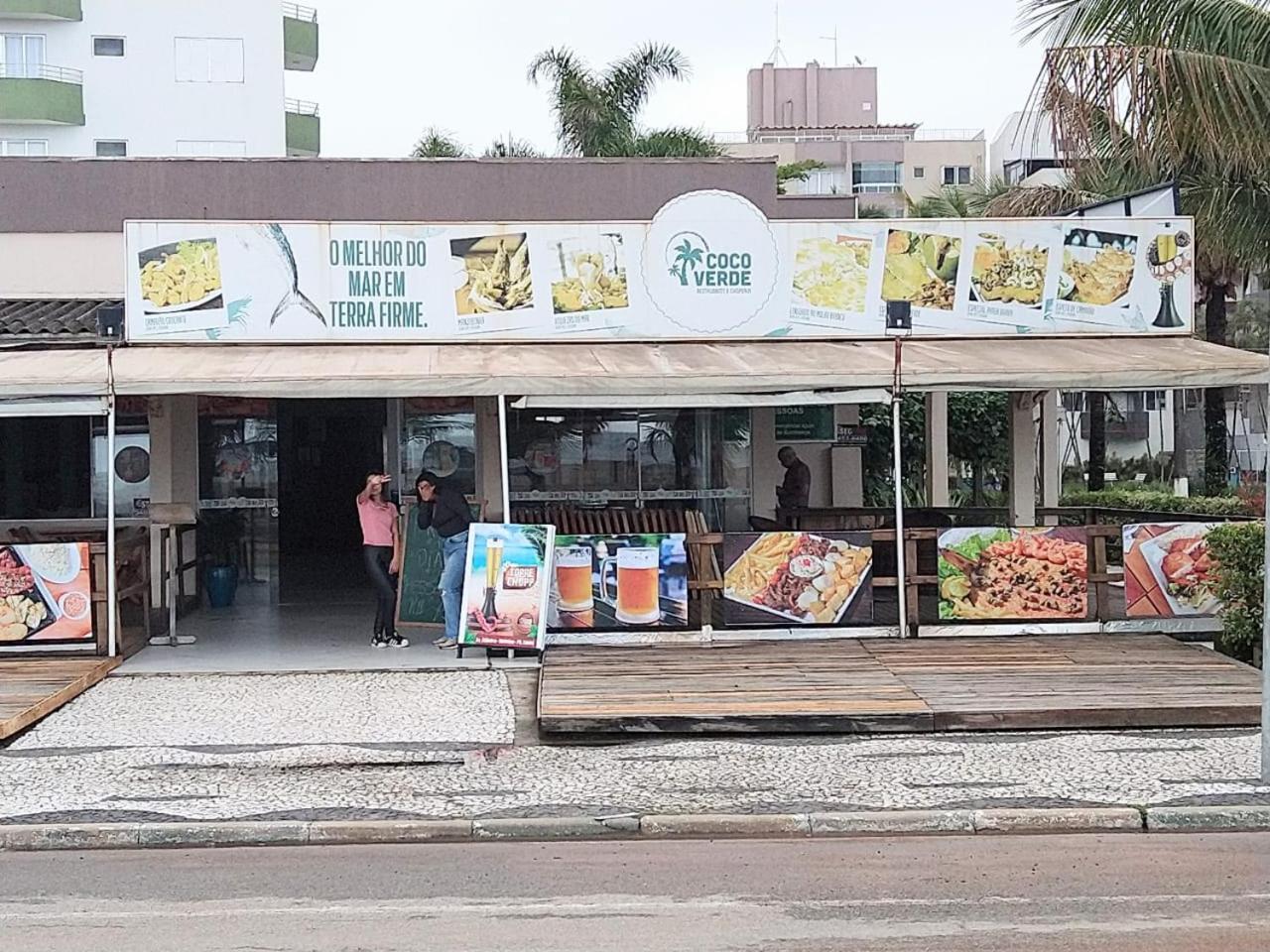 Triplex White em Caiobá-Matinhos-Pr a 200 mt do mar