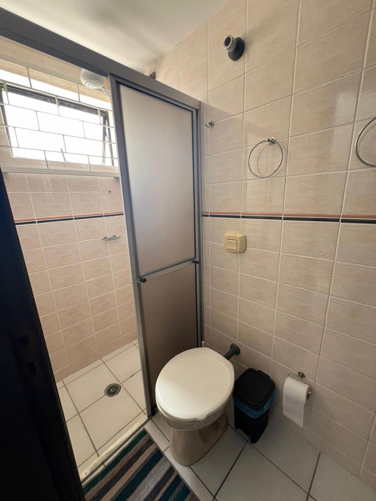 Triplex White em Caiobá-Matinhos-Pr a 200 mt do mar