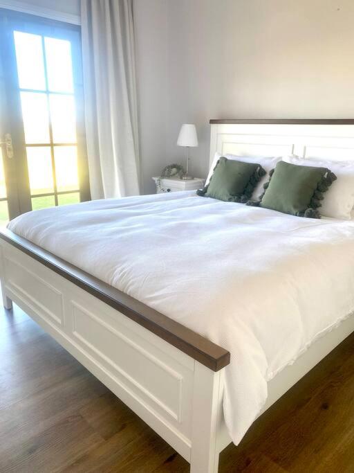 Red Hill Farmstay Bathurst 3BR Spacious inside and out!