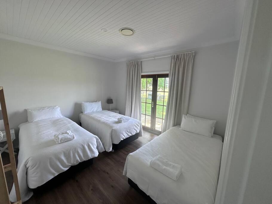 Red Hill Farmstay Bathurst 3BR Spacious inside and out!