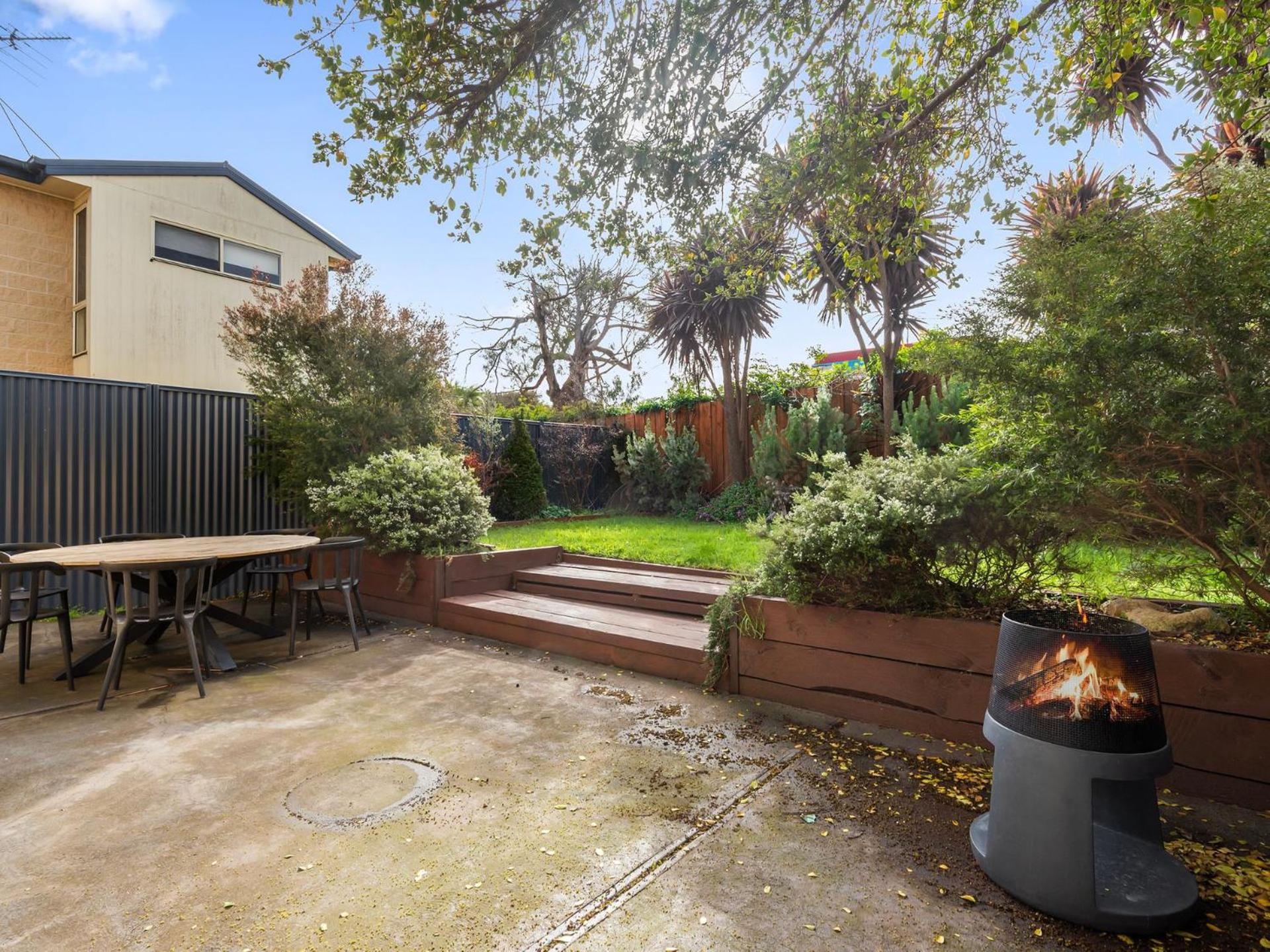 Surf Coast Townhouse