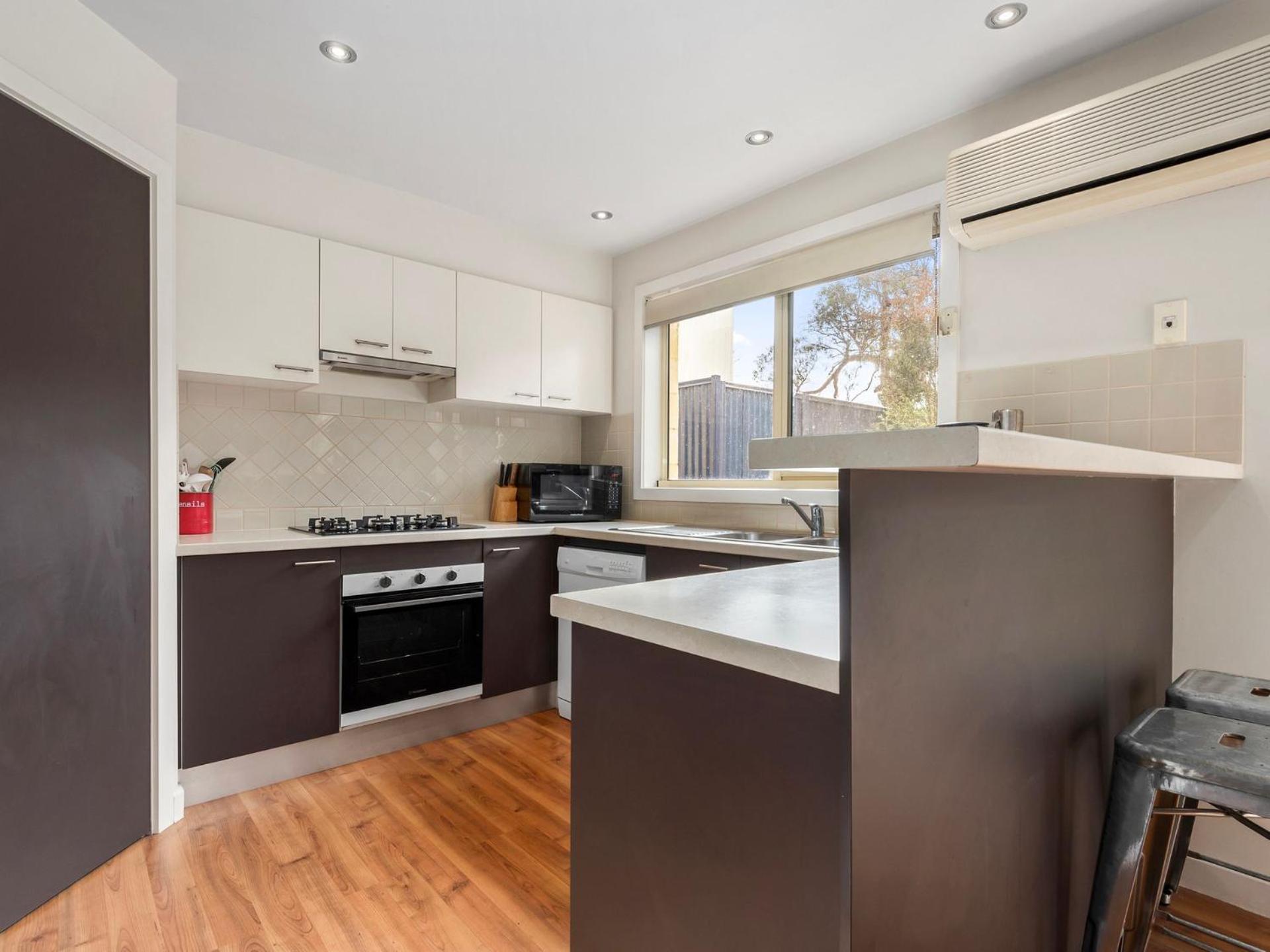 Surf Coast Townhouse