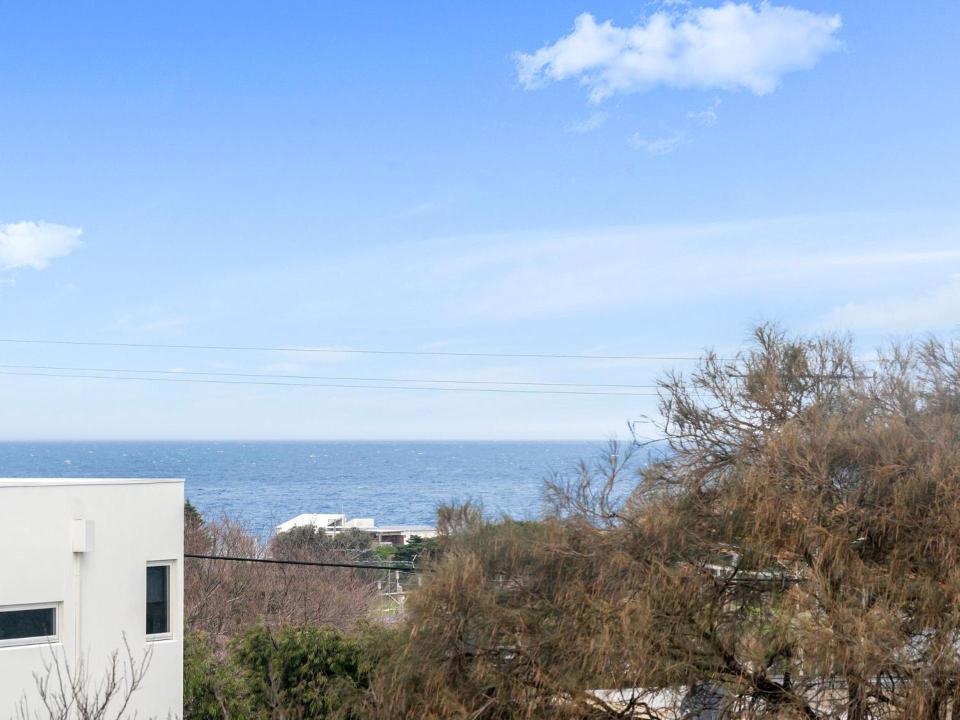 Surf Coast Townhouse