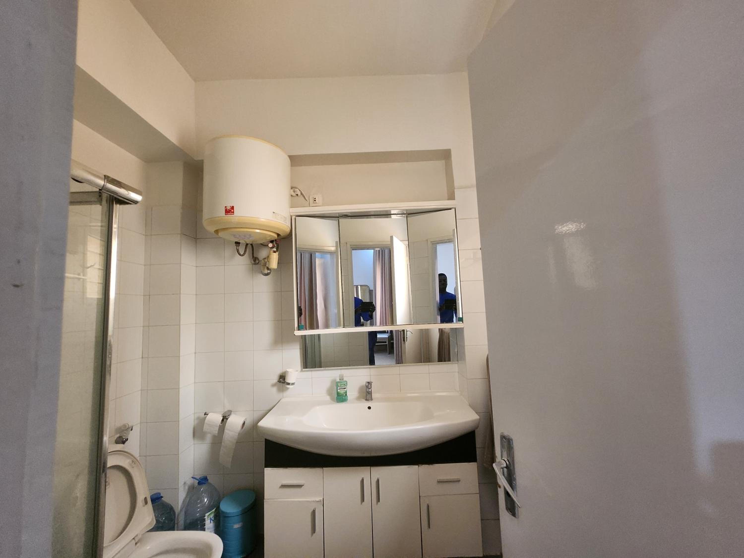 2 BEDROOM DAKAR CENTEr view 3