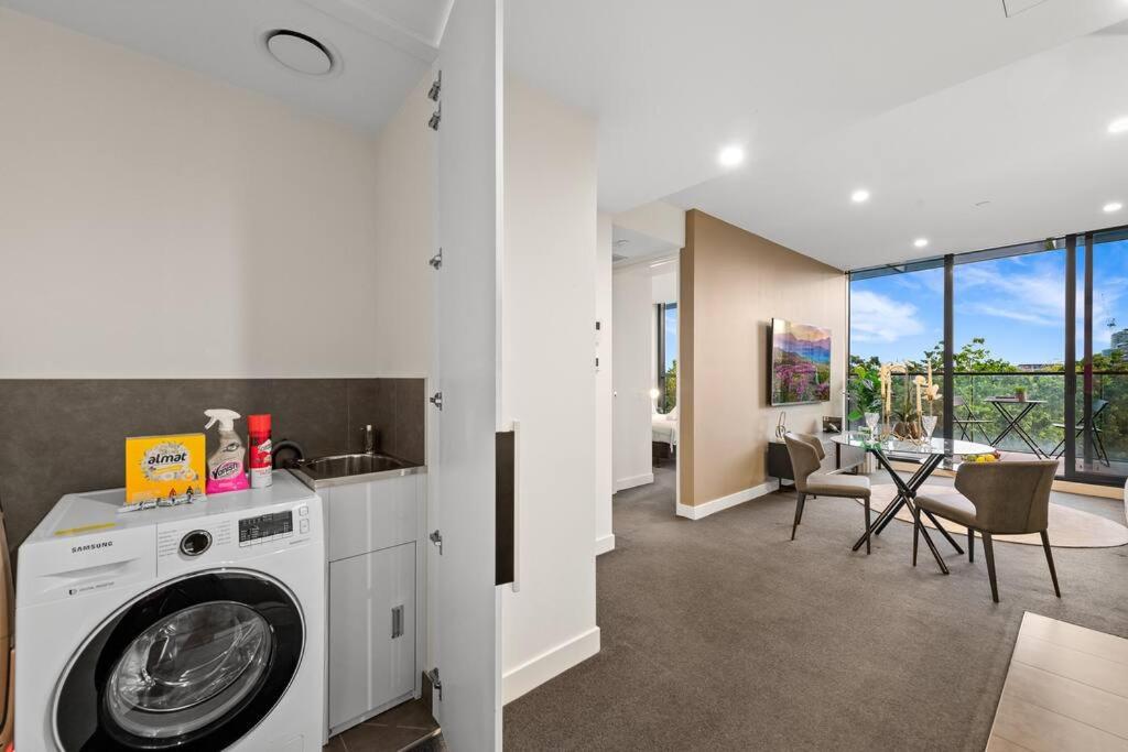 Parkside Perfection Near The CBD