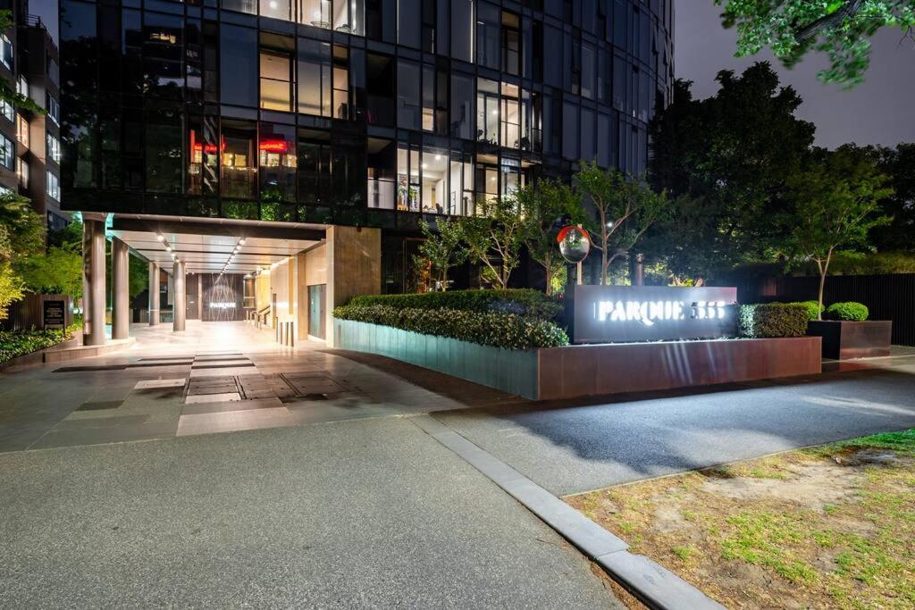Parkside Perfection Near The CBD