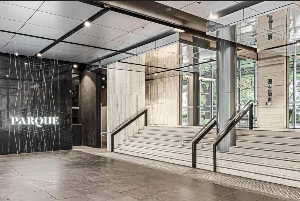 Parkside Perfection Near The CBD
