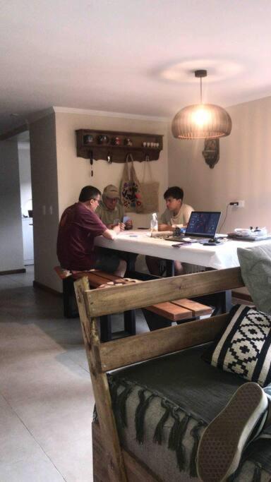 Gran casa orilla playa,12 personas,5 dormitorios