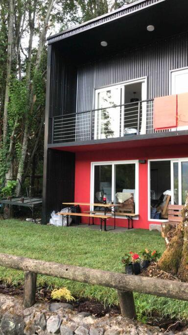 Gran casa orilla playa,12 personas,5 dormitorios