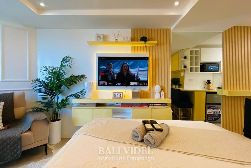 Bali Videl - Studio with Queen Bed & Beach View view 5