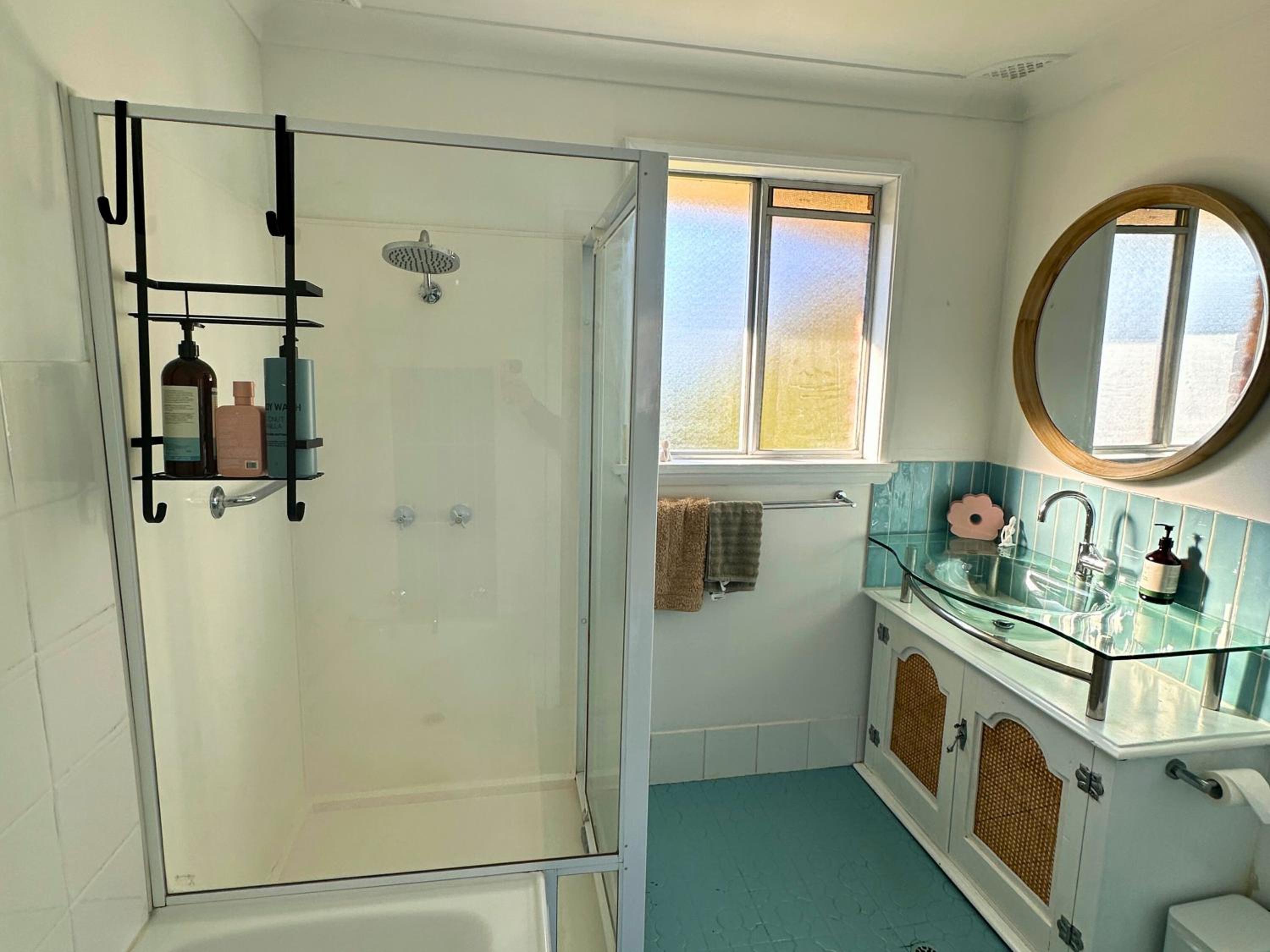 Coastal Escape Noraville - Family Friendly Home - Woodfire Pizza Oven