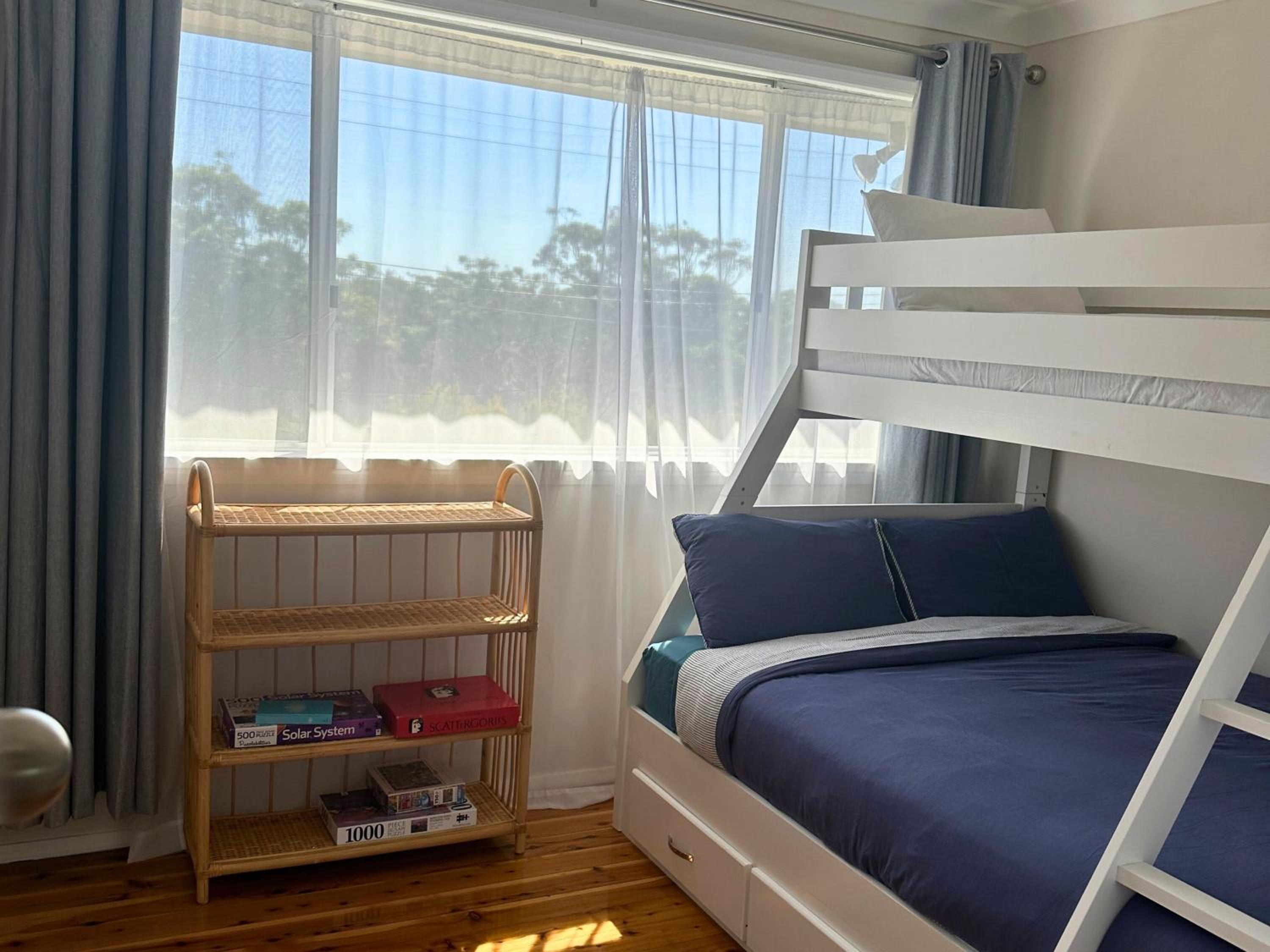 Coastal Escape Noraville - Family Friendly Home - Woodfire Pizza Oven