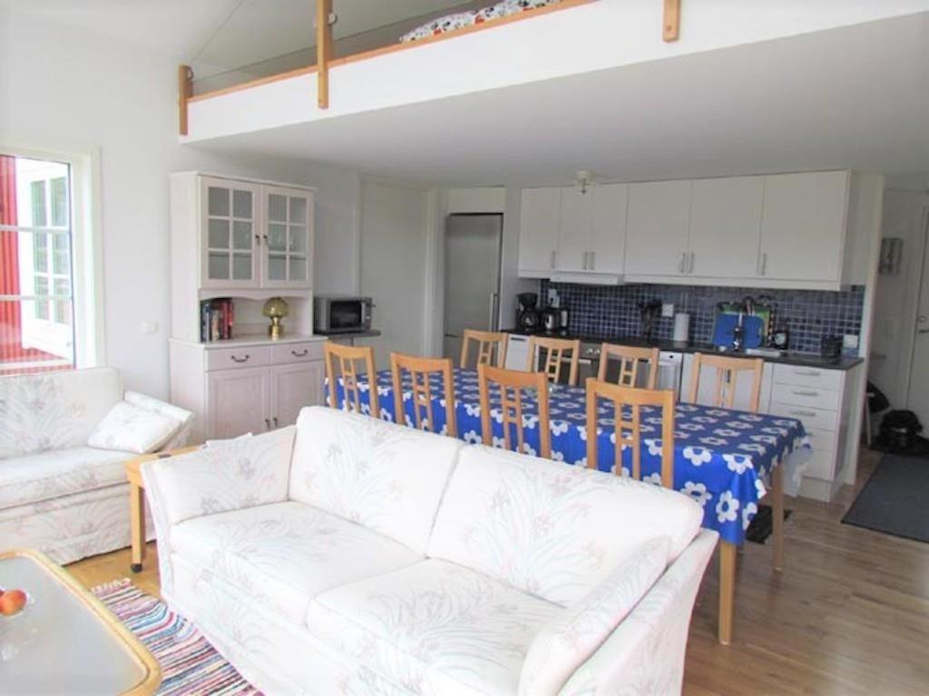 Nice Home In Bräkne-Hoby With 3 Bedrooms And Wifi view 3