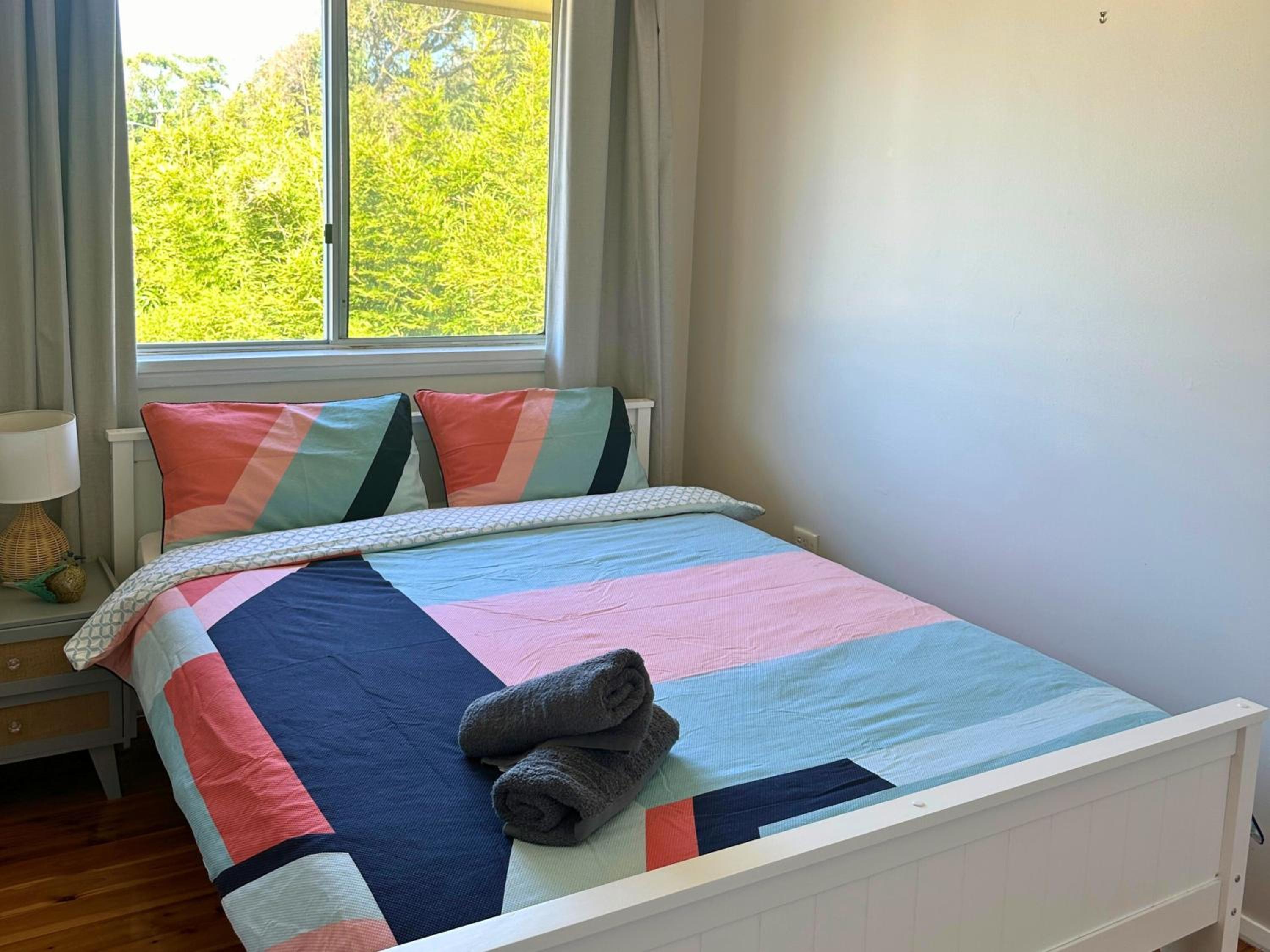 Coastal Escape Noraville - Family Friendly Home - Woodfire Pizza Oven