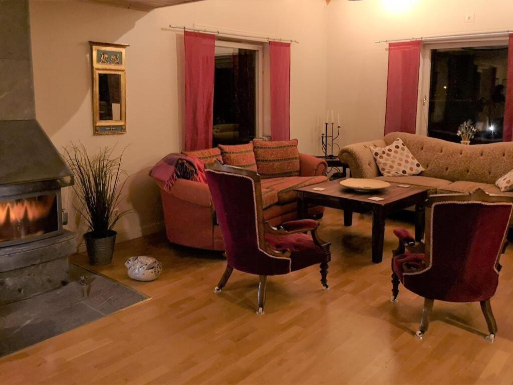 Awesome Home In Färjestaden With 5 Bedrooms And Wifi view 3