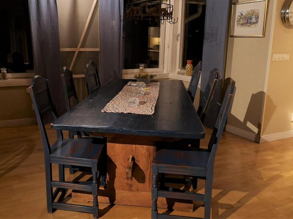 Awesome Home In Färjestaden With 5 Bedrooms And Wifi view 5