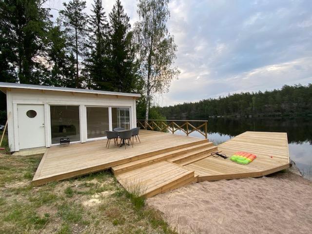 Awesome Home In Vena With 1 Bedrooms And Jacuzzi view 2