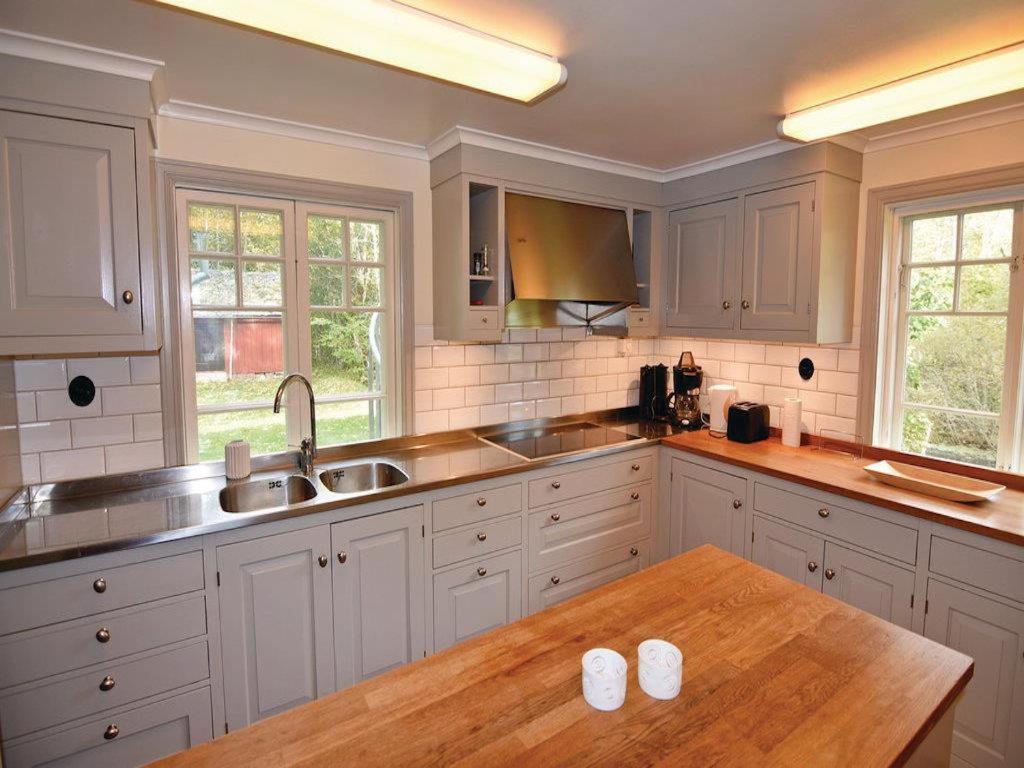 Amazing Home In Mellerud With 4 Bedrooms And Wifi view 2
