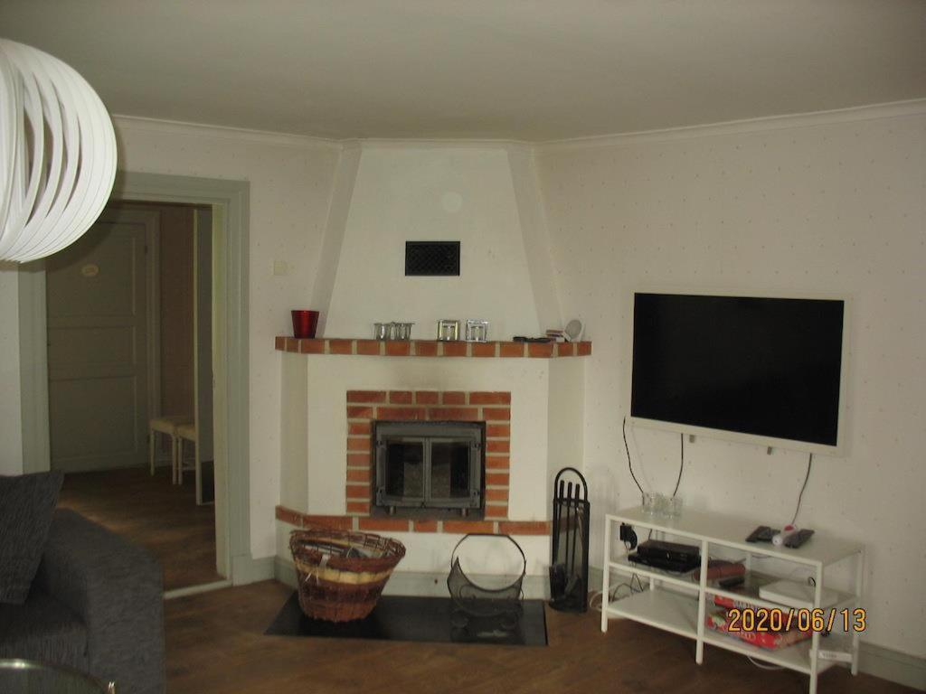 Amazing Home In Mellerud With 4 Bedrooms And Wifi view 3