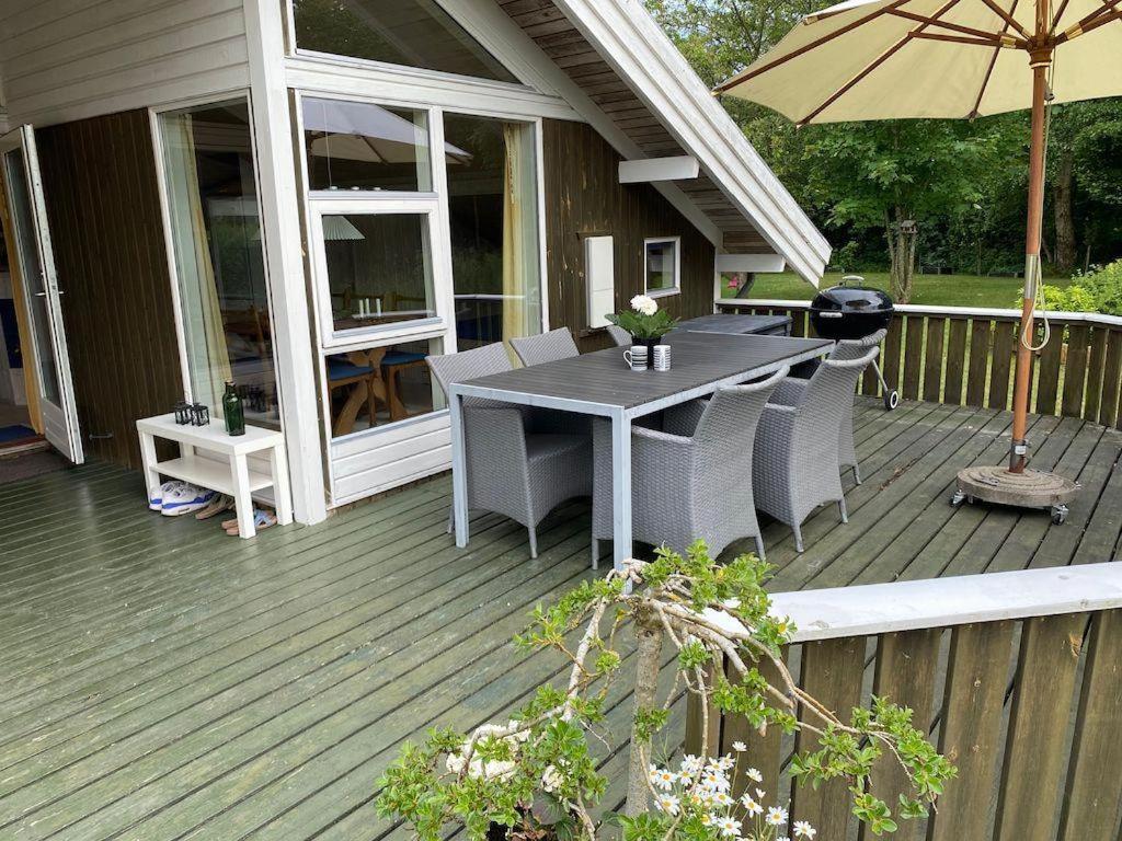 At Lovely Lyngsbæk Strand Near Ebeltoft, This Lovely Holiday Home Is At The End Of A Blind Path On A Beautiful, Large, Enclosed Plot, It Only Takes Approx,